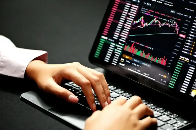 MicroStrategy Expands Bitcoin Holdings with $21 Billion Investment Plan